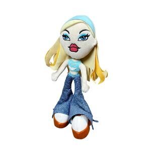Bratz Y2K Stuffed Poseable Vintage Cloe Doll 2002